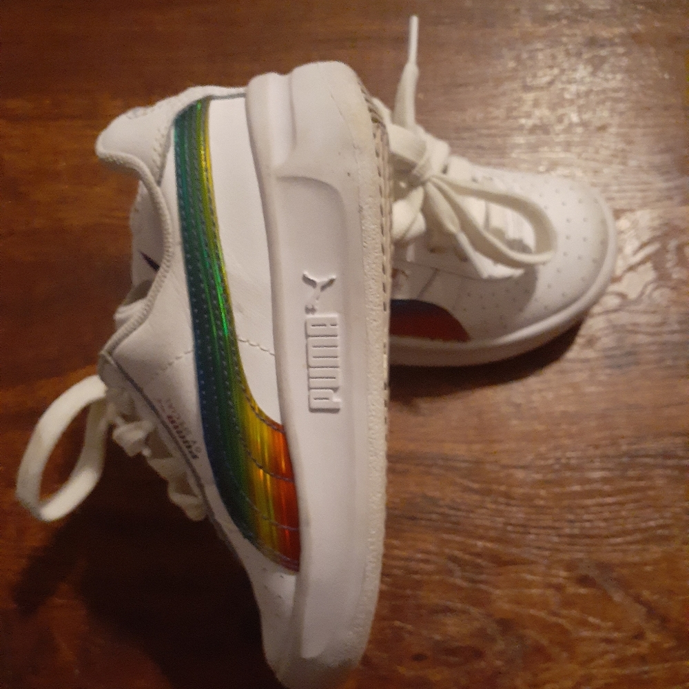 Pumas - Picture 2 of 2